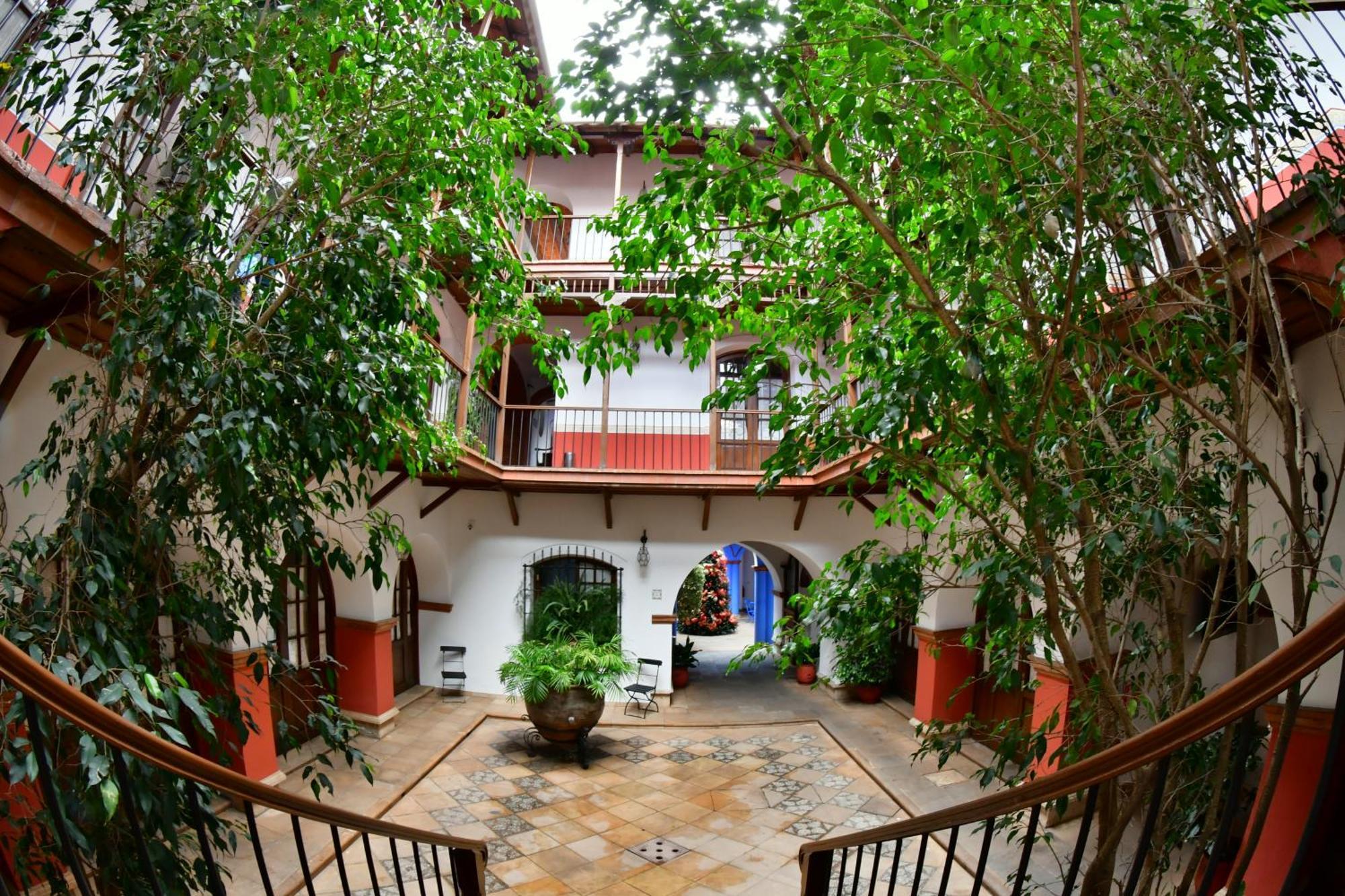 Parador Santa Maria La Real Sucre Exterior photo
