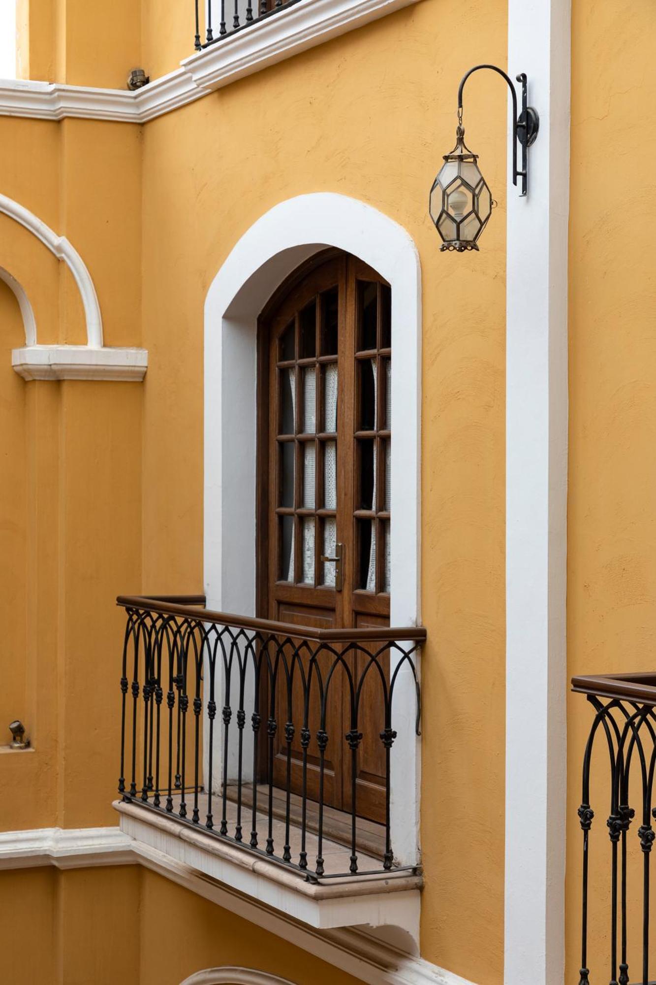 Parador Santa Maria La Real Sucre Exterior photo